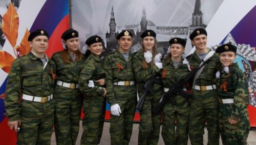 Град